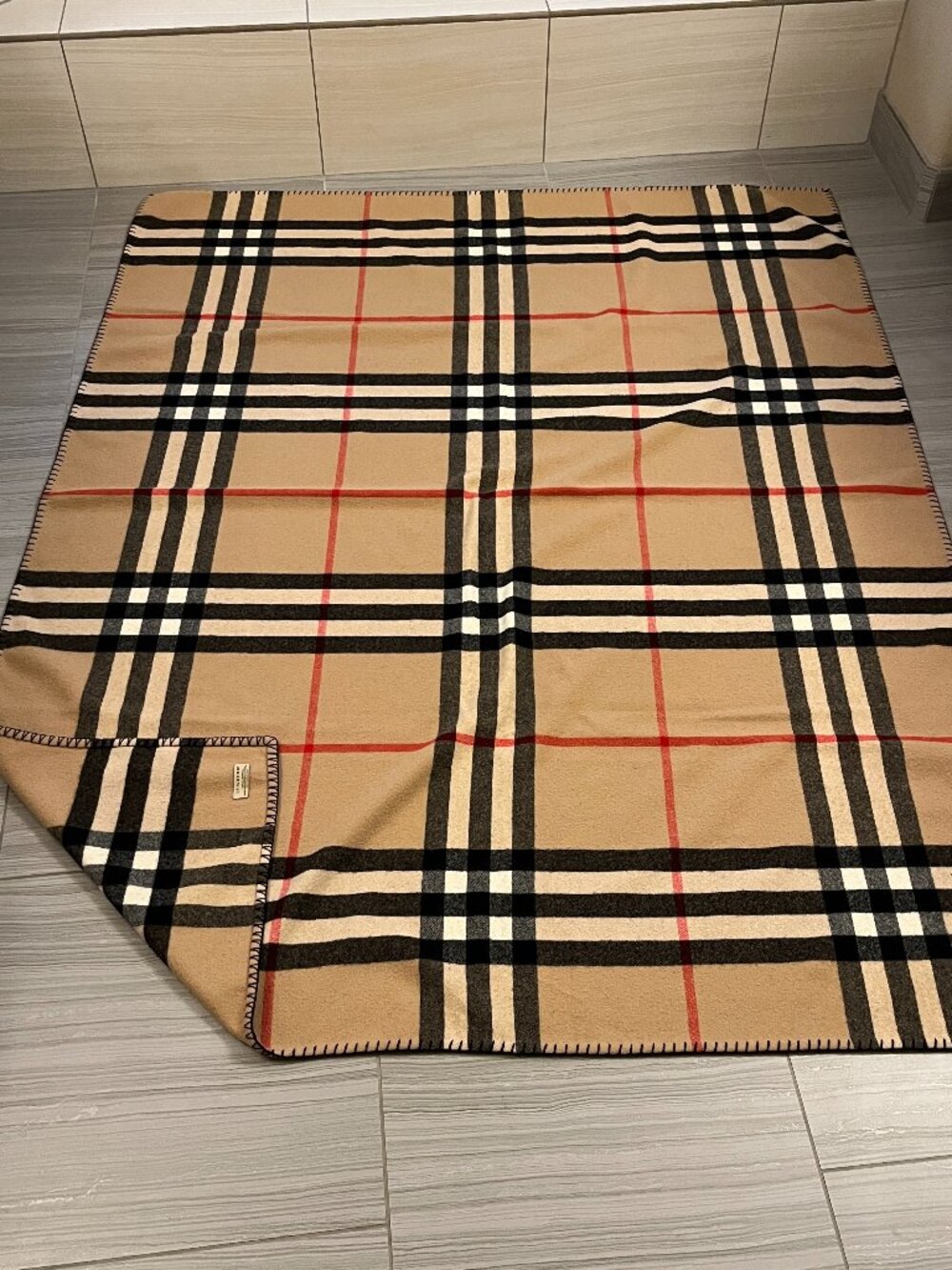 Vintage Burberry Throw Blanket  100% LAMBSWOOL